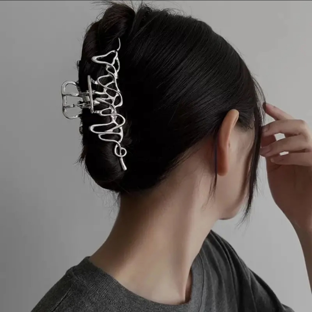 Y2k, futuristic hairclip